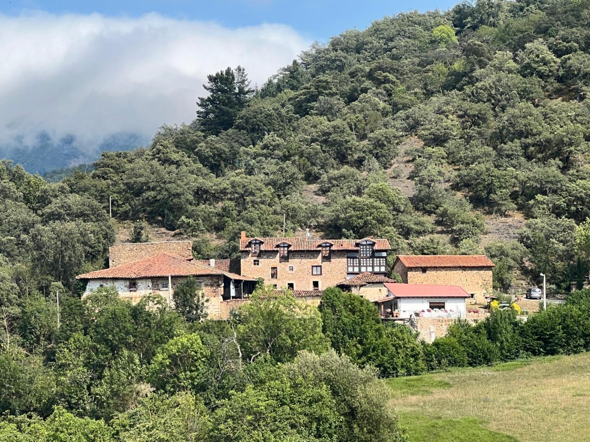 Posada La Trebede Perrozo Εξωτερικό φωτογραφία