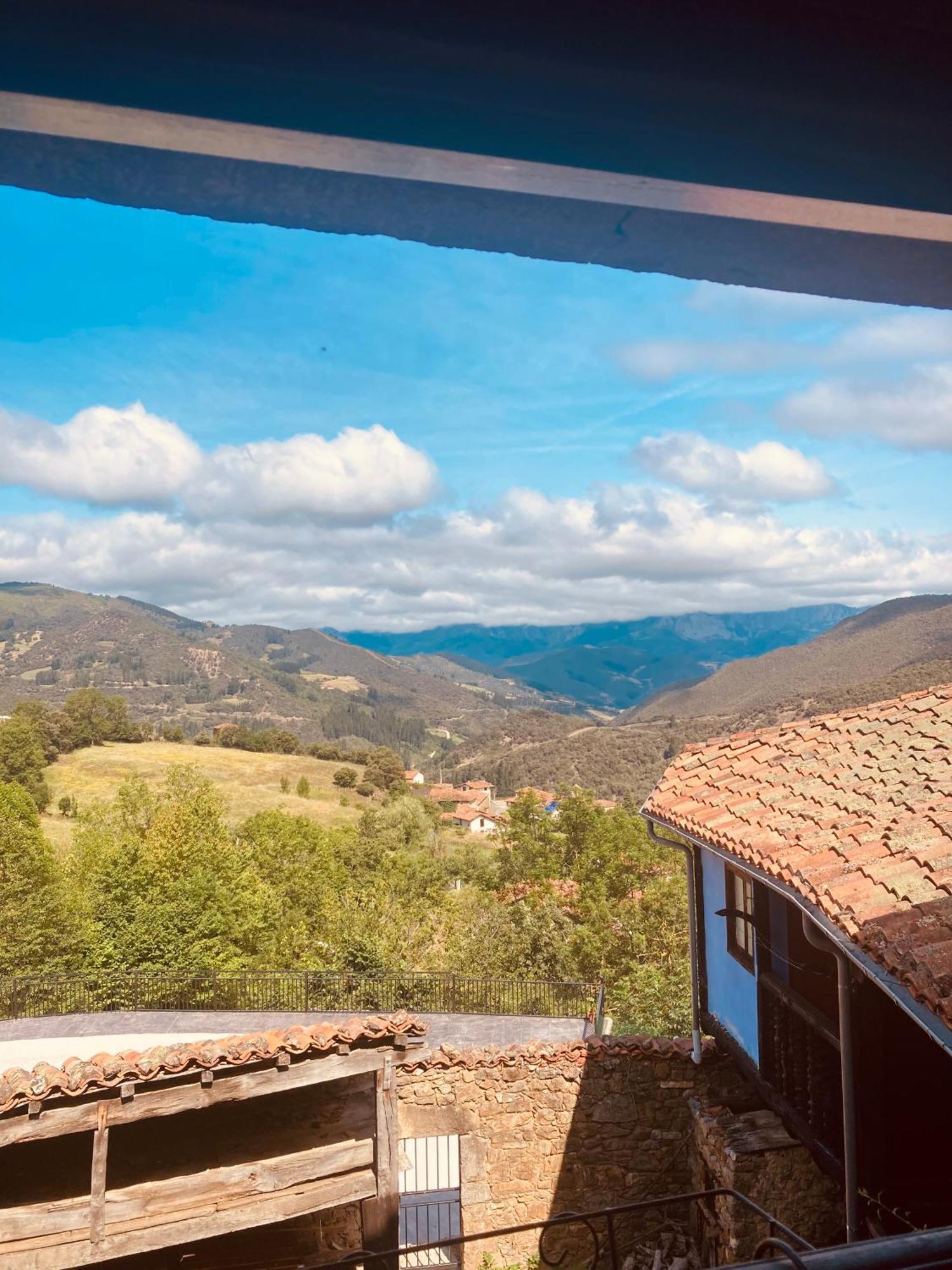 Posada La Trebede Perrozo Εξωτερικό φωτογραφία