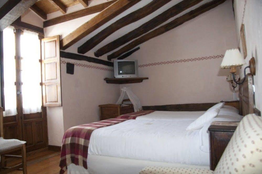 Posada La Trebede Perrozo Εξωτερικό φωτογραφία